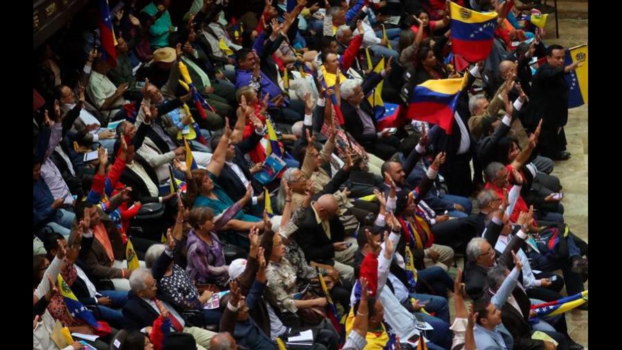 Constituyente venezolana repudia bloqueo de EEUU y pide el rechazo de la ONU