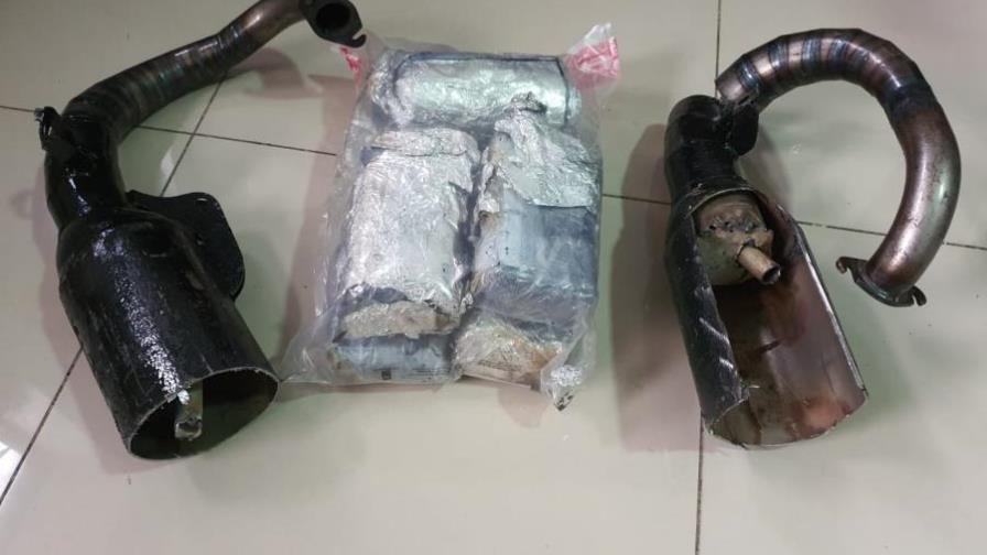 Apresan hombre vinculado a red enviaba drogas en mofles de motores a EEUU