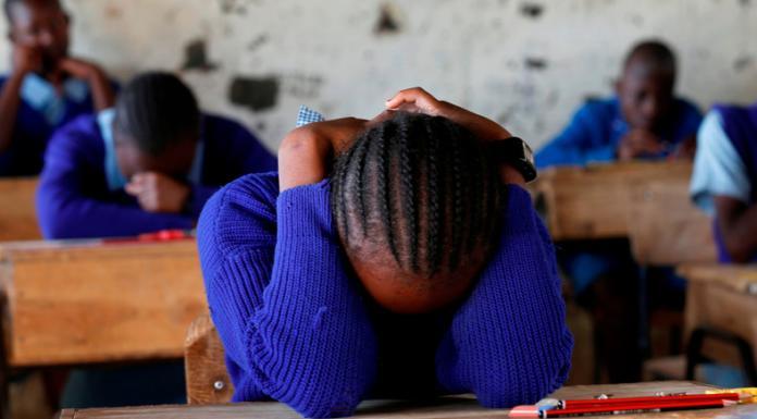 Kenia: Niña se suicida tras ser humillada por su maestra 
