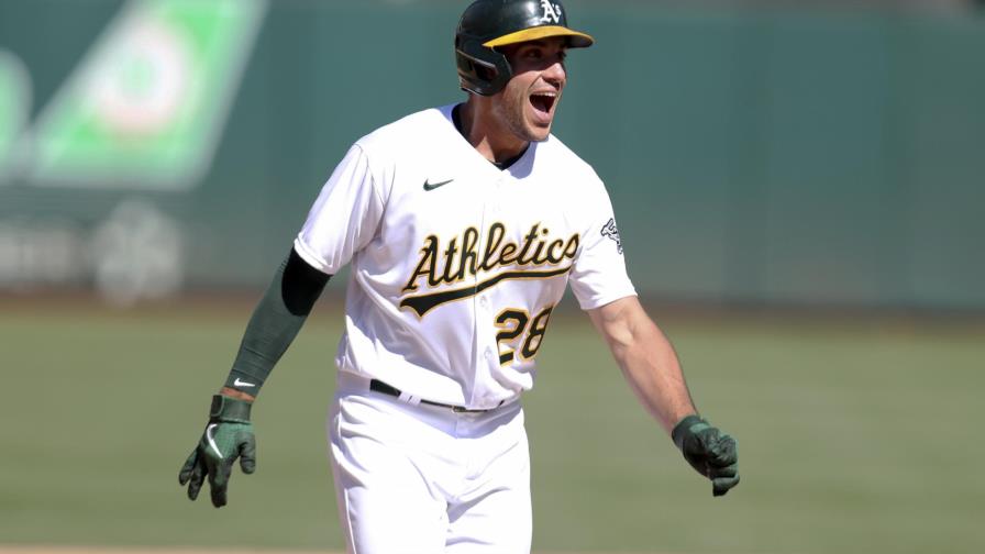 Con doble de Olson en la 10ma, Atléticos superan a Padres