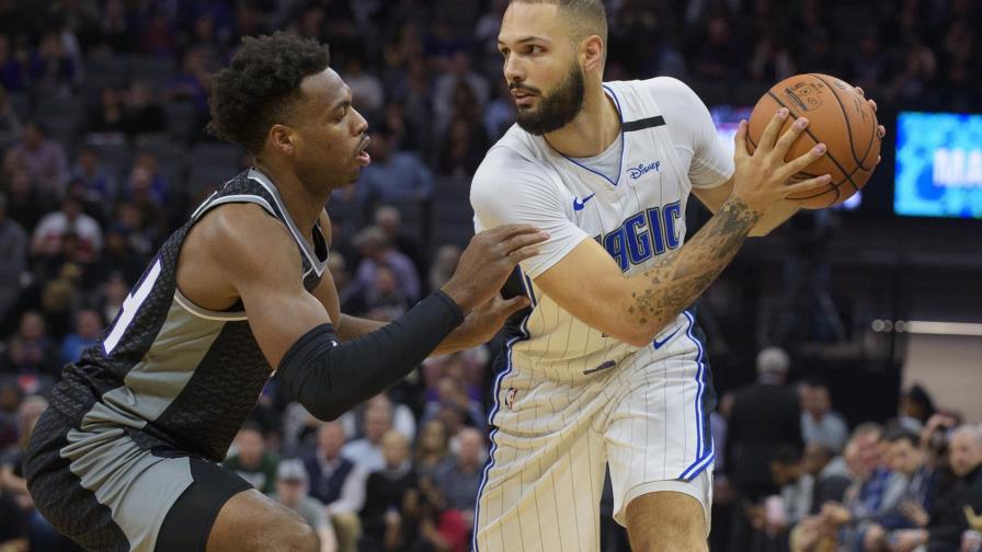 El Magic de Orlando remonta y derrota a los Kings