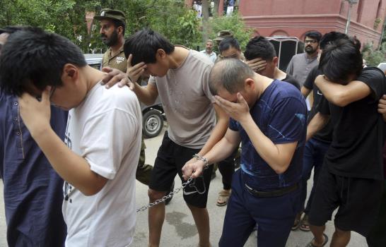 Exclusiva de AP: 692 mujeres de Pakistán vendidas a chinos Exclusiva de AP: 692 mujeres de Pakistán vendidas a chinos