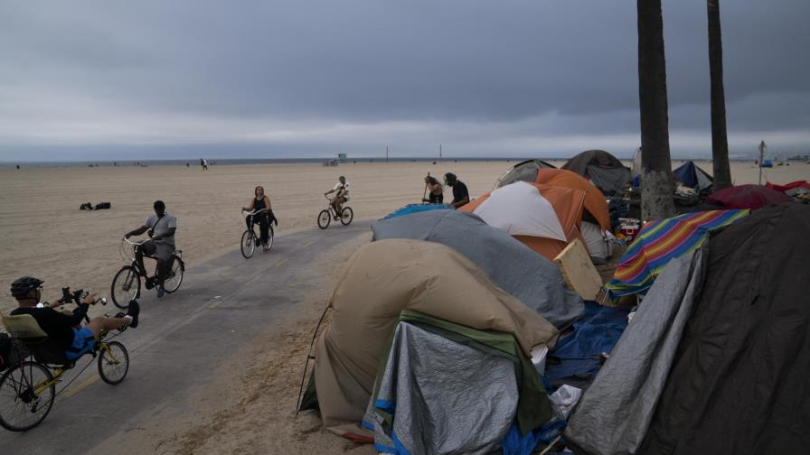 Programas de ayuda por COVID combatieron pobreza