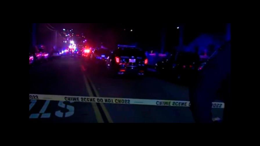 Conductor atropella a varios en un estacionamiento, en Texas