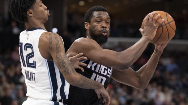 Barnes contrae COVID-19; se perdería reanudación con Kings