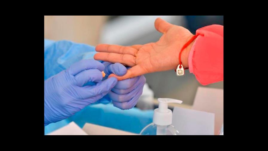 Conferencia global recauda 7.400 millones de euros contra el coronavirus