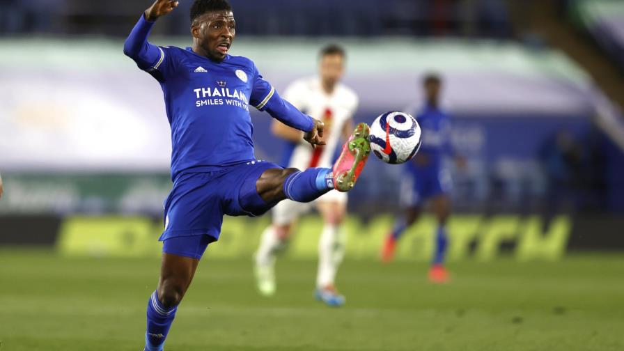 Con gol de Iheanacho el Leicester supera al Crystal Palace