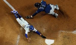 Betts da grandes dividendos en Dodgers en todos los aspectos