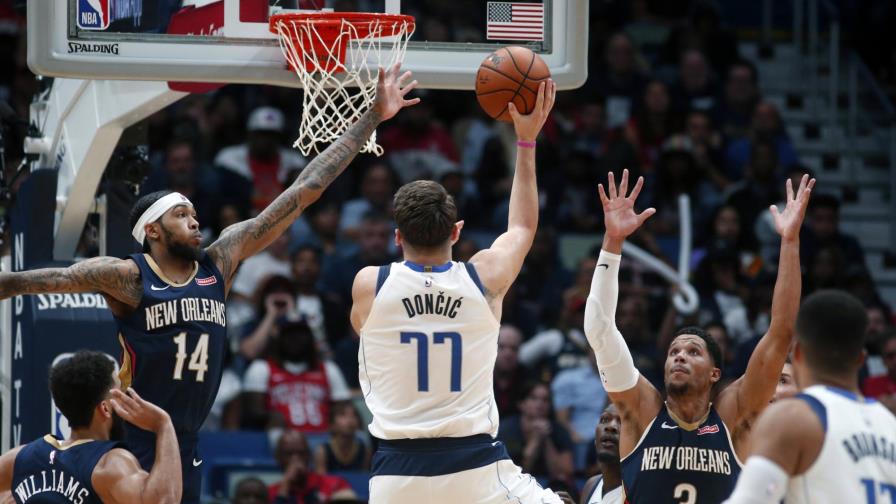 Resumen: Doncic y Jokic logran triples-dobles; James y Davis, primera victoria juntos