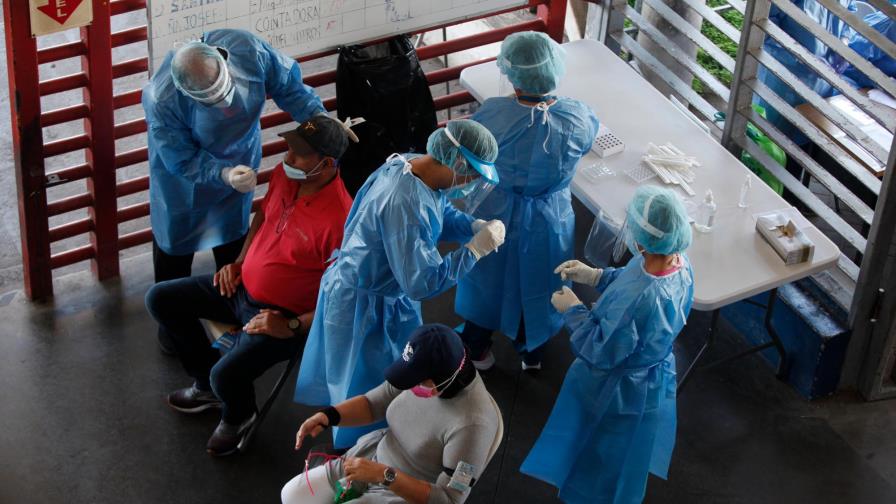 Panamá retoma las restricciones por el aumento de casos de la covid-19 Panamá retoma las restricciones por el aumento de casos de la covid-19