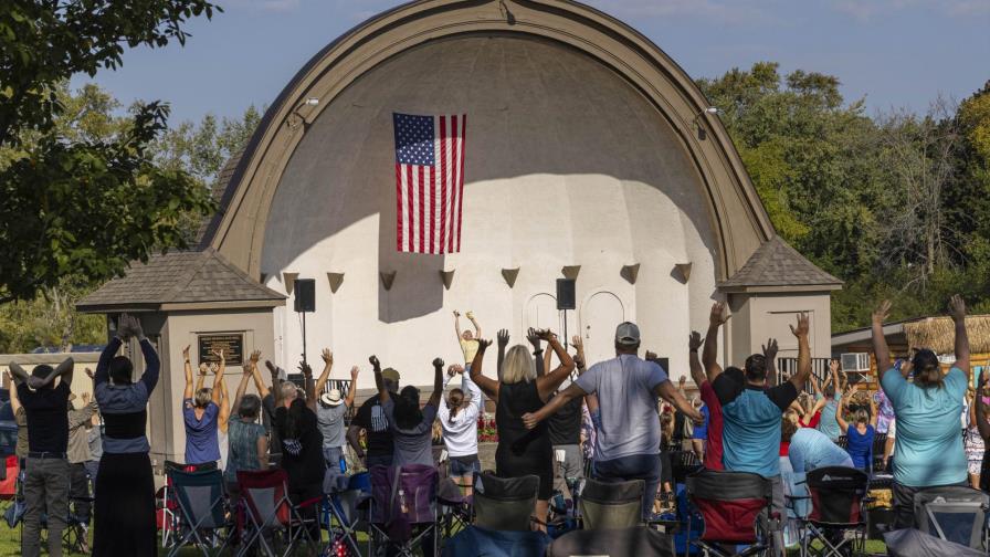 Quiroprácticos combaten las vacunas contra COVID-19 en EEUU Quiroprácticos combaten las vacunas contra COVID-19 en EEUU