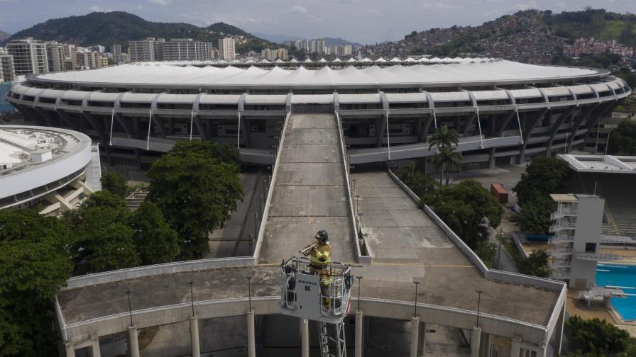 Inauguran hospital para COVID-19 junto al estadio Maracaná