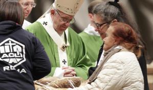 Papa: Ricos no deben tener prioridad para vacuna