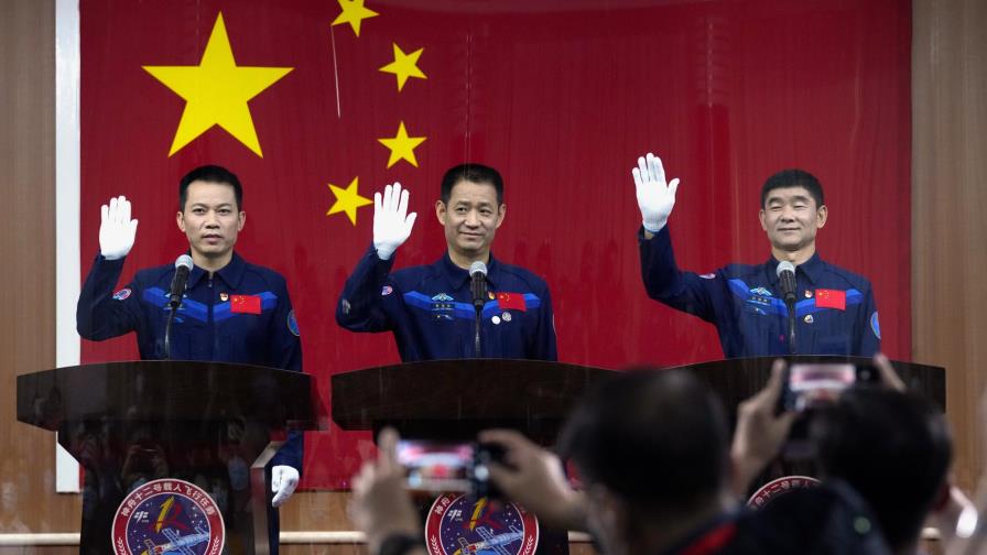China enviará 3 astronautas a su estación espacial Tianhe