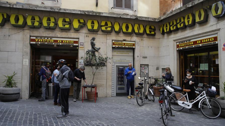 Alertan de segunda ola de coronavirus en Italia