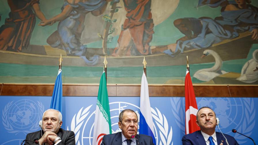 Irán-Rusia critican plan de EEUU de proteger petróleo sirio