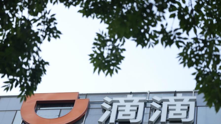 China ordena a apps de taxis que revisen tácticas de mercado China ordena a apps de taxis que revisen tácticas de mercado