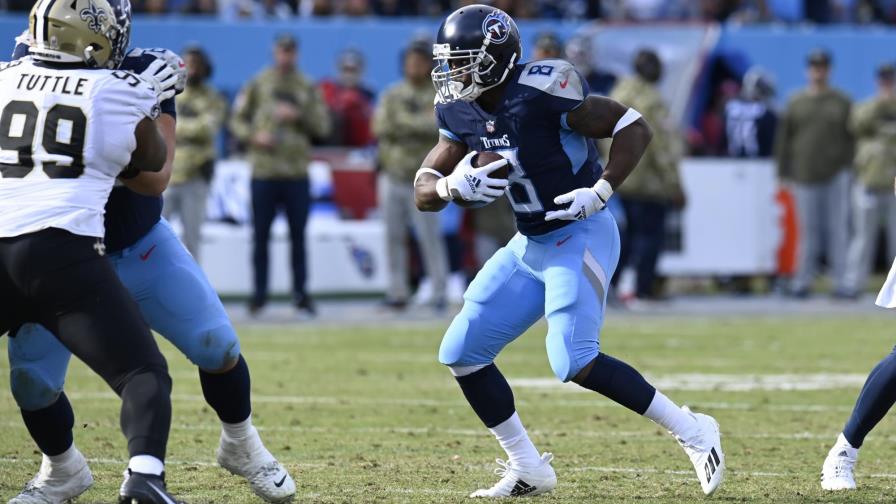 Titans dejan ir a Adrian Peterson luego de tres juegos Titans dejan ir a Adrian Peterson luego de tres juegos