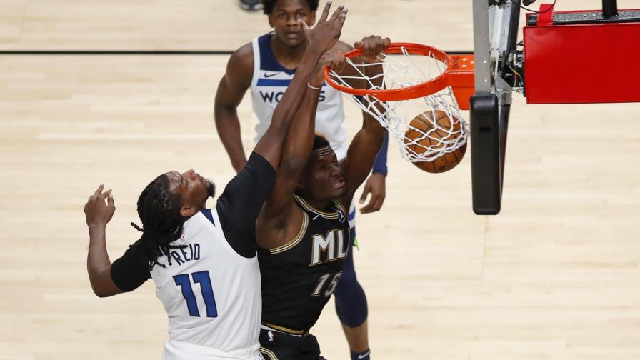 Capela y Hunter impulsan triunfo de Hawks ante Timberwolves