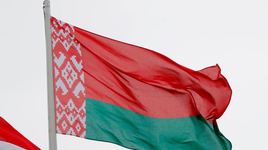 Crece aislamiento de Bielorrusia tras desvío de avión