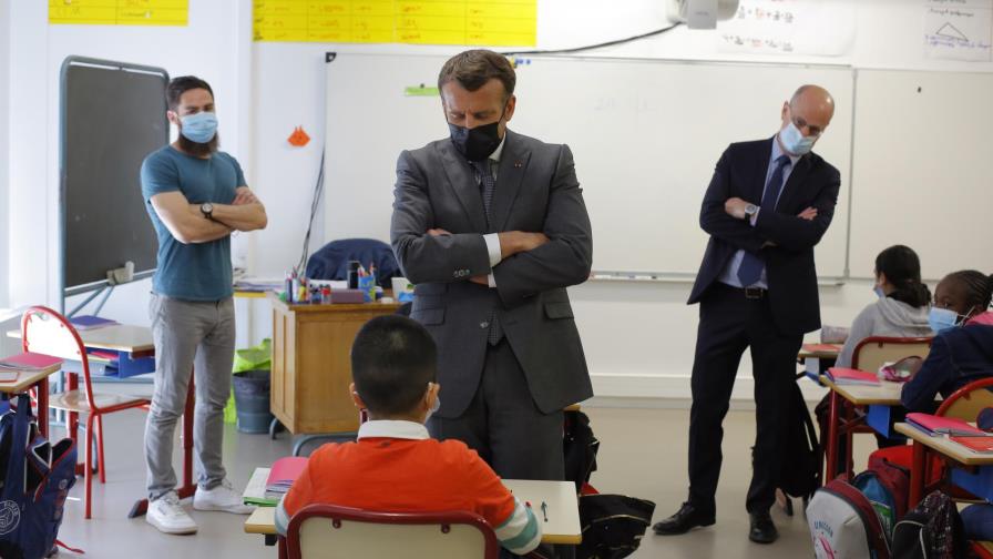 Arrecia la batalla por feminizar palabras en Francia