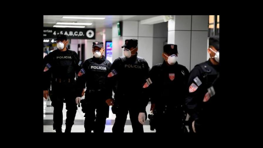 La pandemia pone a El Salvador a la puerta de una nueva crisis institucional