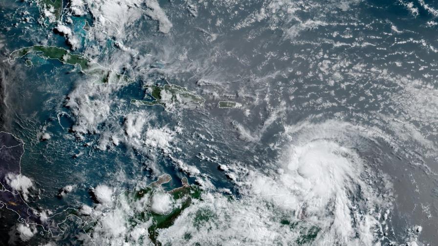 Elsa es ahora el primer huracán de la temporada en el Caribe