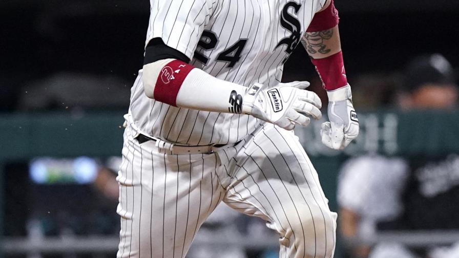 Yasmani Grandal a la lista de lesionados con Medias Blancas