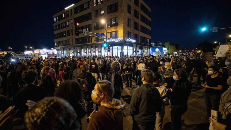 Arrestan a 51 tras liberación de policía de Minnesota