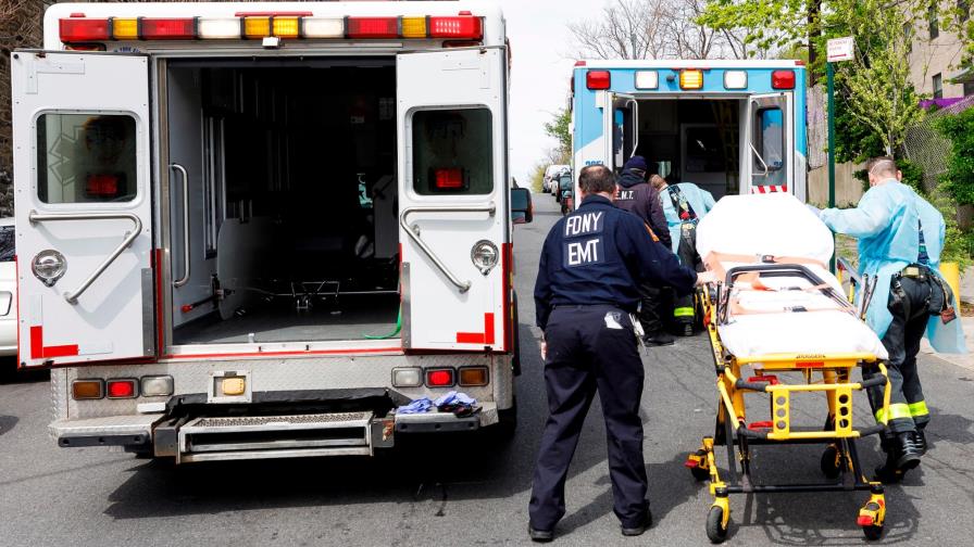 Nueva York ve leve repunte de muertos por COVID-19 y amplía capacidad de test