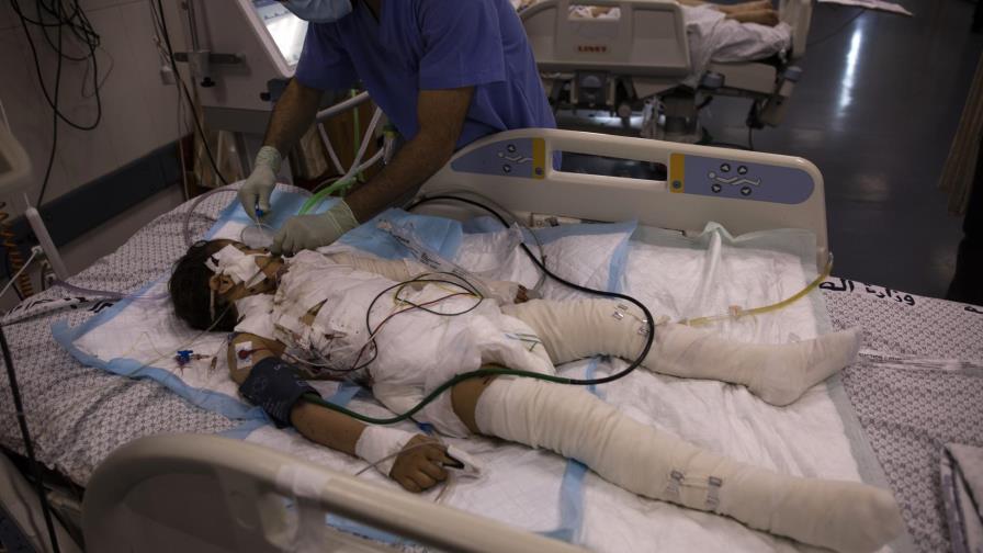 Hospitales en Gaza ahora lidian con heridos por bombardeos