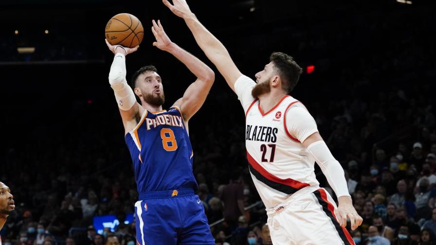 Con noche inédita de Kaminsky, Suns se imponen a Blazers