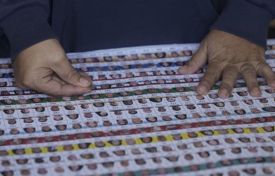 Oposición aventaja resultados de elecciones en Honduras