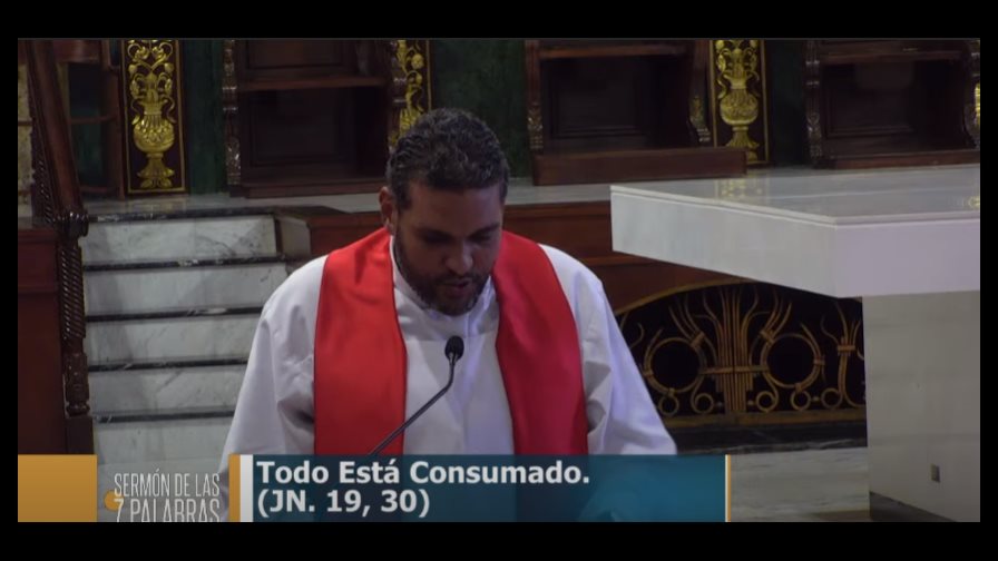 Iglesia católica dice su misión es llorar con los que lloran