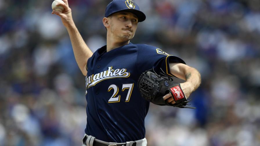 Davies y Grisham a San Diego, Urías y Lauer a Milwaukee