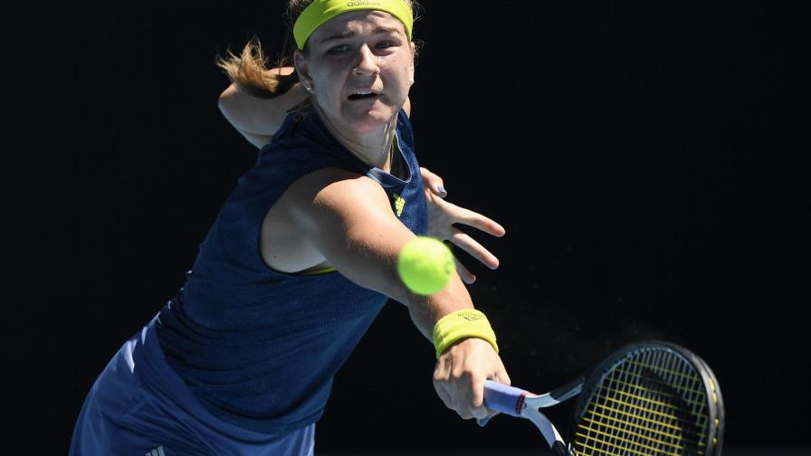 Muchova sorprende y elimina a Barty en Australia
