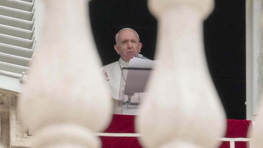 El papa condena sufrimiento en Myanmar El papa condena sufrimiento en Myanmar