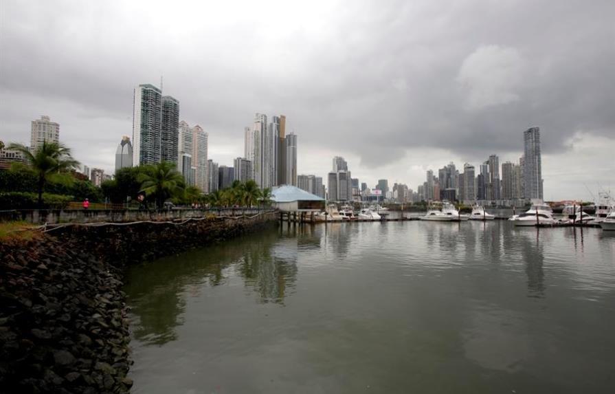 La deuda alarma a Panamá con la necesidad de más contención y recaudación