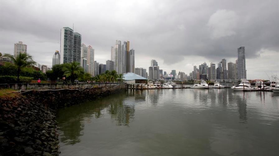 La UE mantendr&aacute; a Panam&aacute; en su lista negra de para&iacute;sos fiscales