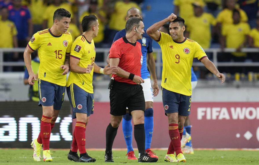 Colombia-Ecuador, mano a mano por clasificación directa