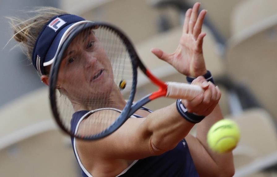 Nadia  Podoroska sorprende a Elina Svitolina y avanza a semis en Roland Garros