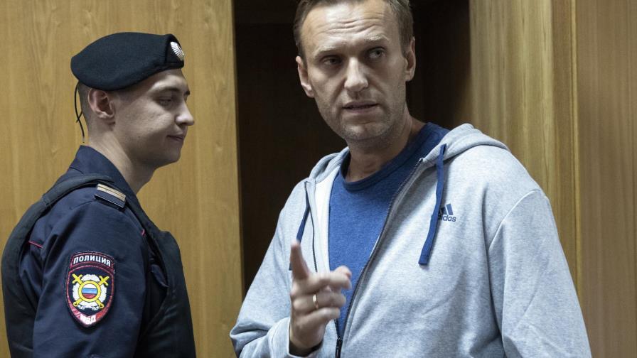 Pruebas en Navalny muestran presencia de agente neurotóxico