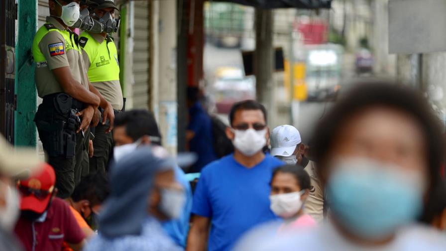 El mundo prepara campañas de vacunación ante la explosión de la pandemia