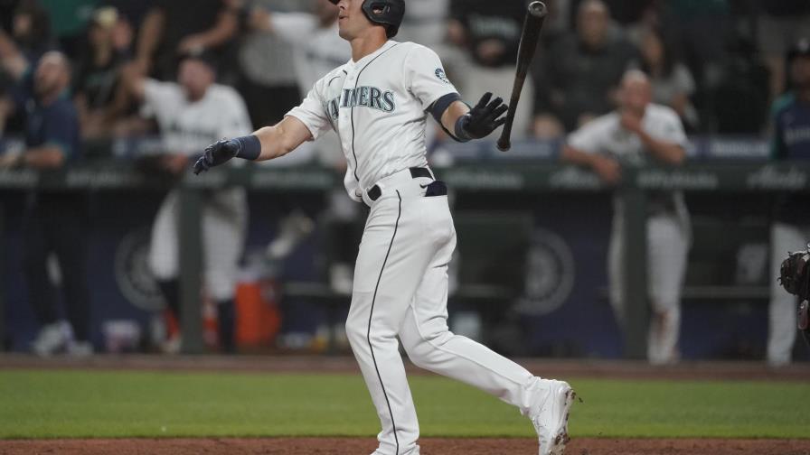Un slam de Moore cierra remontada de Marineros ante Astros