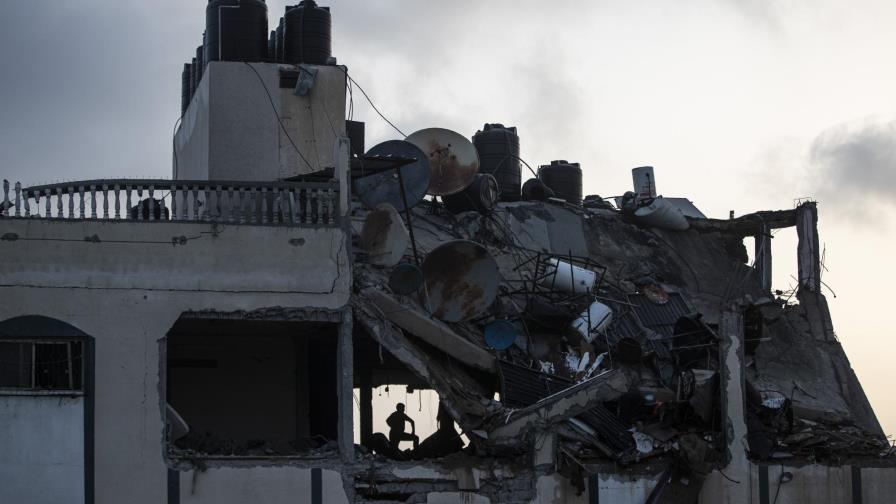 Israel bombardea a Hamas, 24 muertos en Gaza Israel bombardea a Hamas, 24 muertos en Gaza