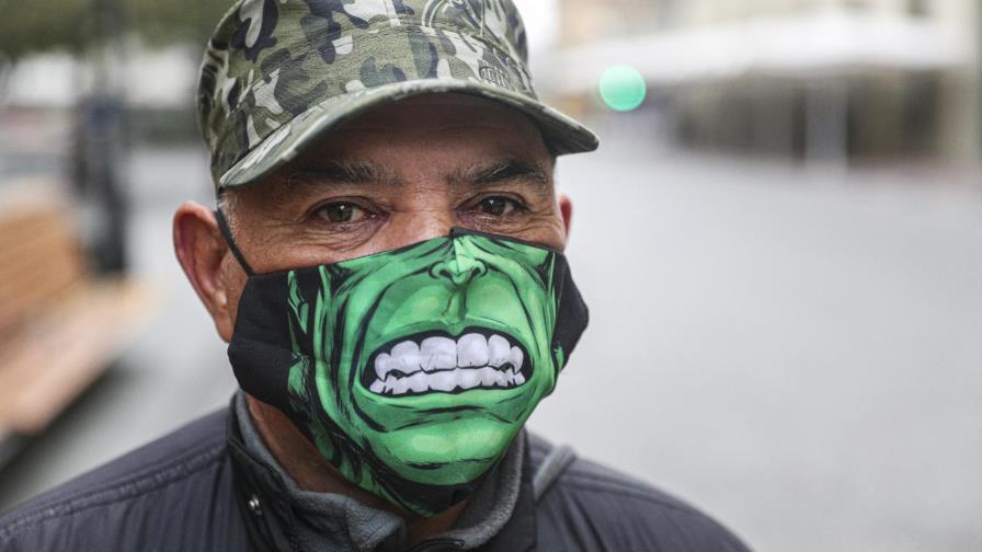 Manifestantes rechazan retorno a nueva normalidad en Chile