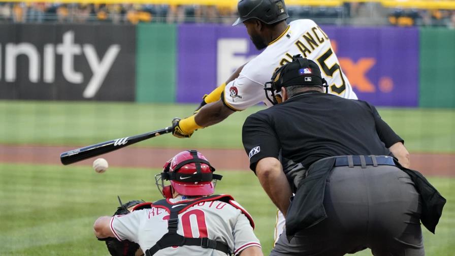 Crowe y dos relevistas de Piratas limitan en 1 hit a Filis Crowe y dos relevistas de Piratas limitan en 1 hit a Filis