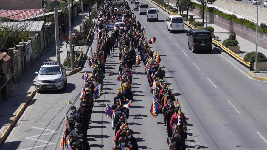 Bolivia: Evo Morales encabeza marcha a favor del presidente