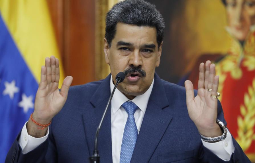 Maduro invita a mujeres a tener más hijos y causa polémica