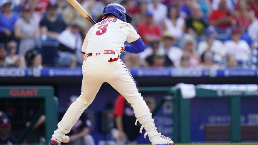 Harper pega sencillo y Filis vencen a Nacionales Harper pega sencillo y Filis vencen a Nacionales
